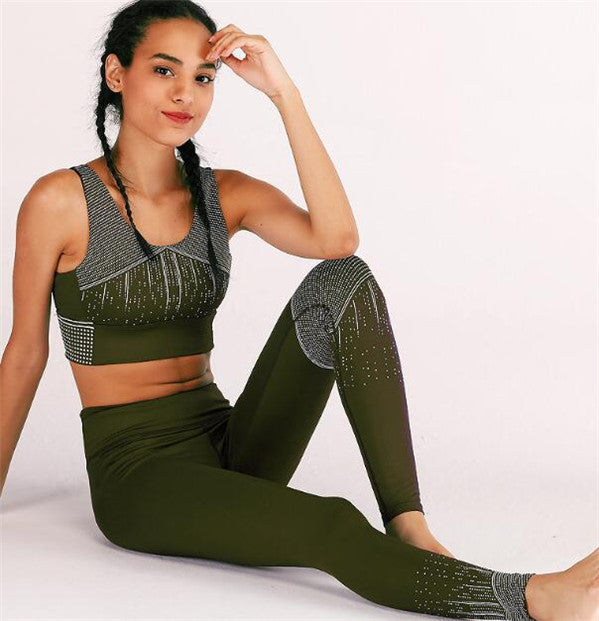 Moisture wicking yoga clothes